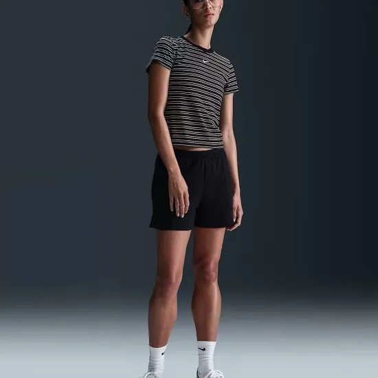 Футболка Nike Sportswear Chill Knit Slim Tee HF9524-010