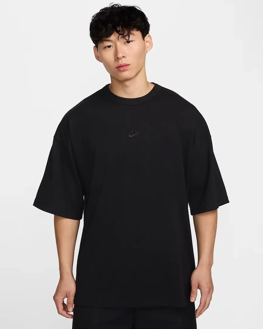 Футболка Nike Sportswear Premium Essentials HF9606-010