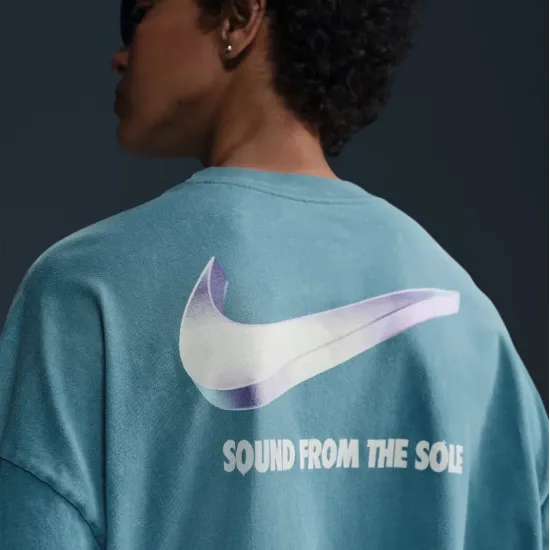 Футболка Nike Sportswear Oversized HF9691-006