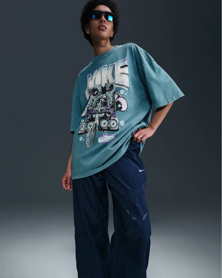 Футболка Nike Sportswear Oversized HF9691-006