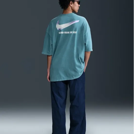 Футболка Nike Sportswear Oversized HF9691-006