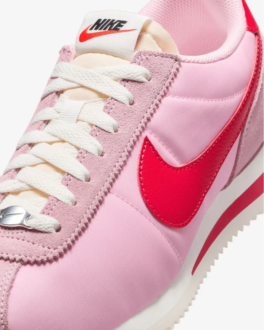 Кросівки Nike Cortez HF9994-600