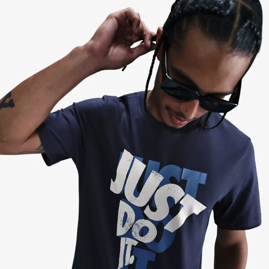 Футболка Nike Sportswear Tee 12MO JDI HJ0554-410