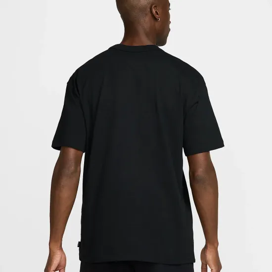 Футболка Nike Sportswear Tee M90 Sneaker Patch HJ0574-010