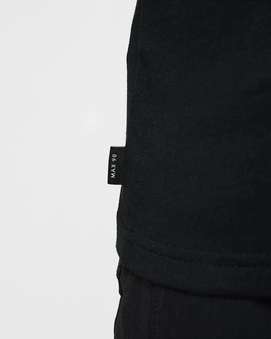 Футболка Nike Sportswear Tee M90 Sneaker Patch HJ0574-010