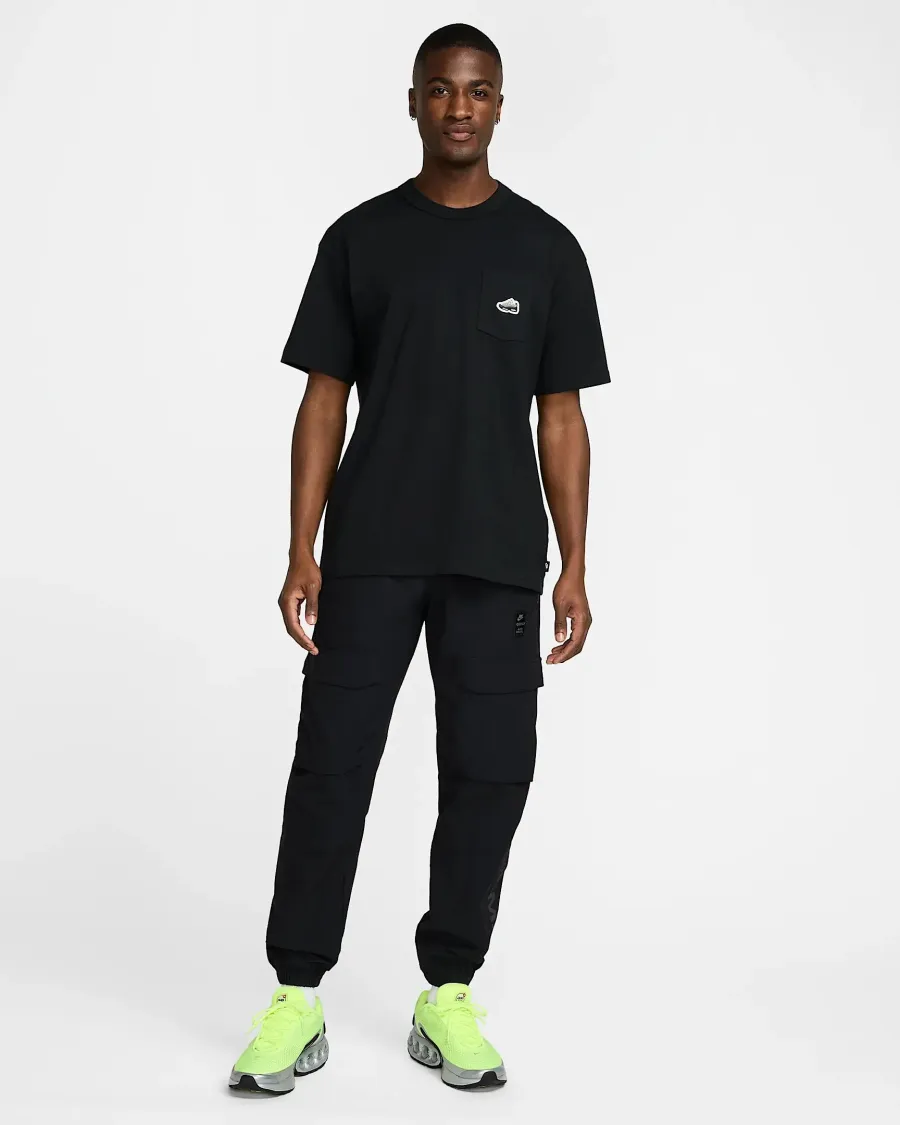 Футболка Nike Sportswear Tee M90 Sneaker Patch HJ0574-010