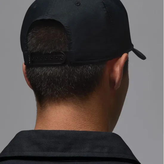 Кепка Nike Air Jordan Rise Structured Curved-Bill Hat HJ0627-010