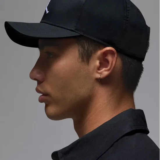 Кепка Nike Air Jordan Rise Structured Curved-Bill Hat HJ0627-010