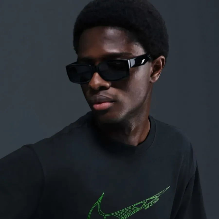 Футболка Nike Sportswear Tee FW Connect HJ0746-010
