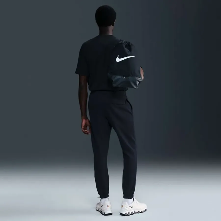 Футболка Nike Sportswear Tee FW Connect HJ0746-010