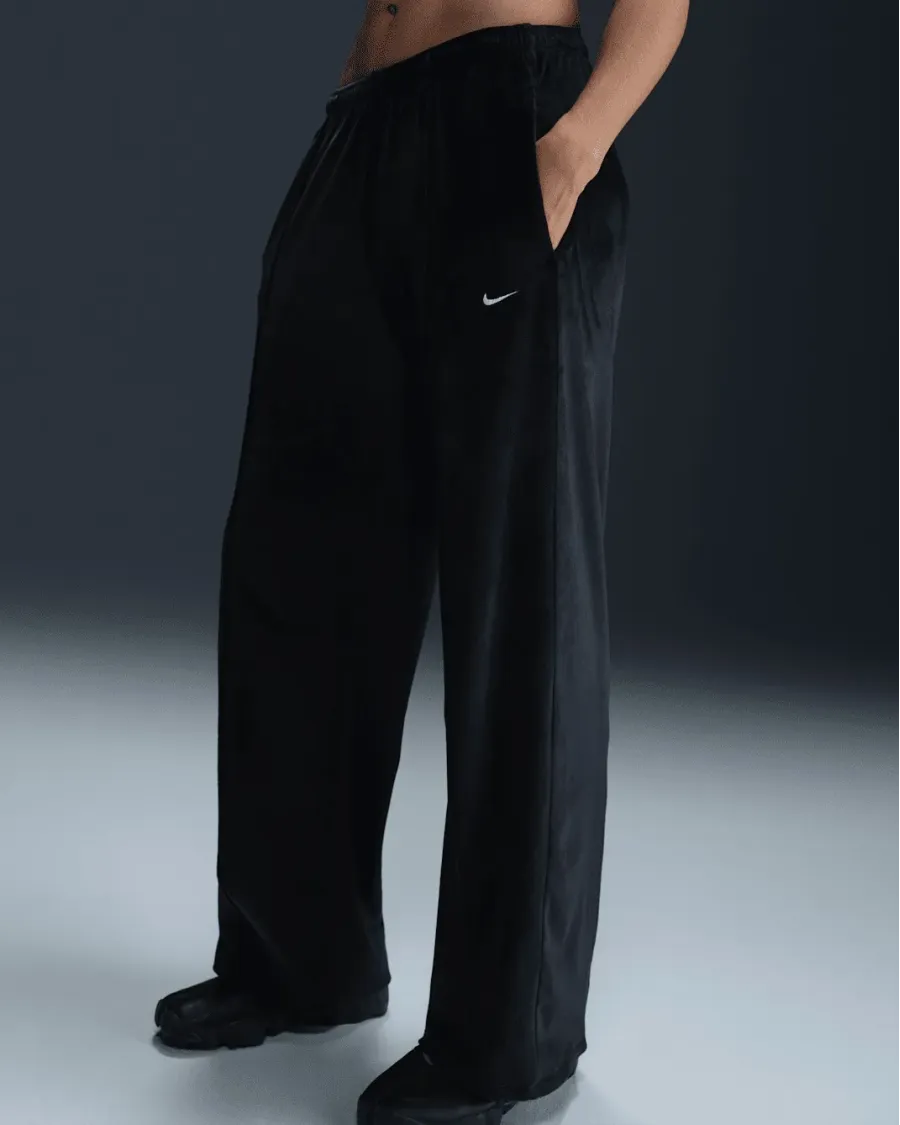 Штани Nike Sportswear Chill Knit HJ0922-010