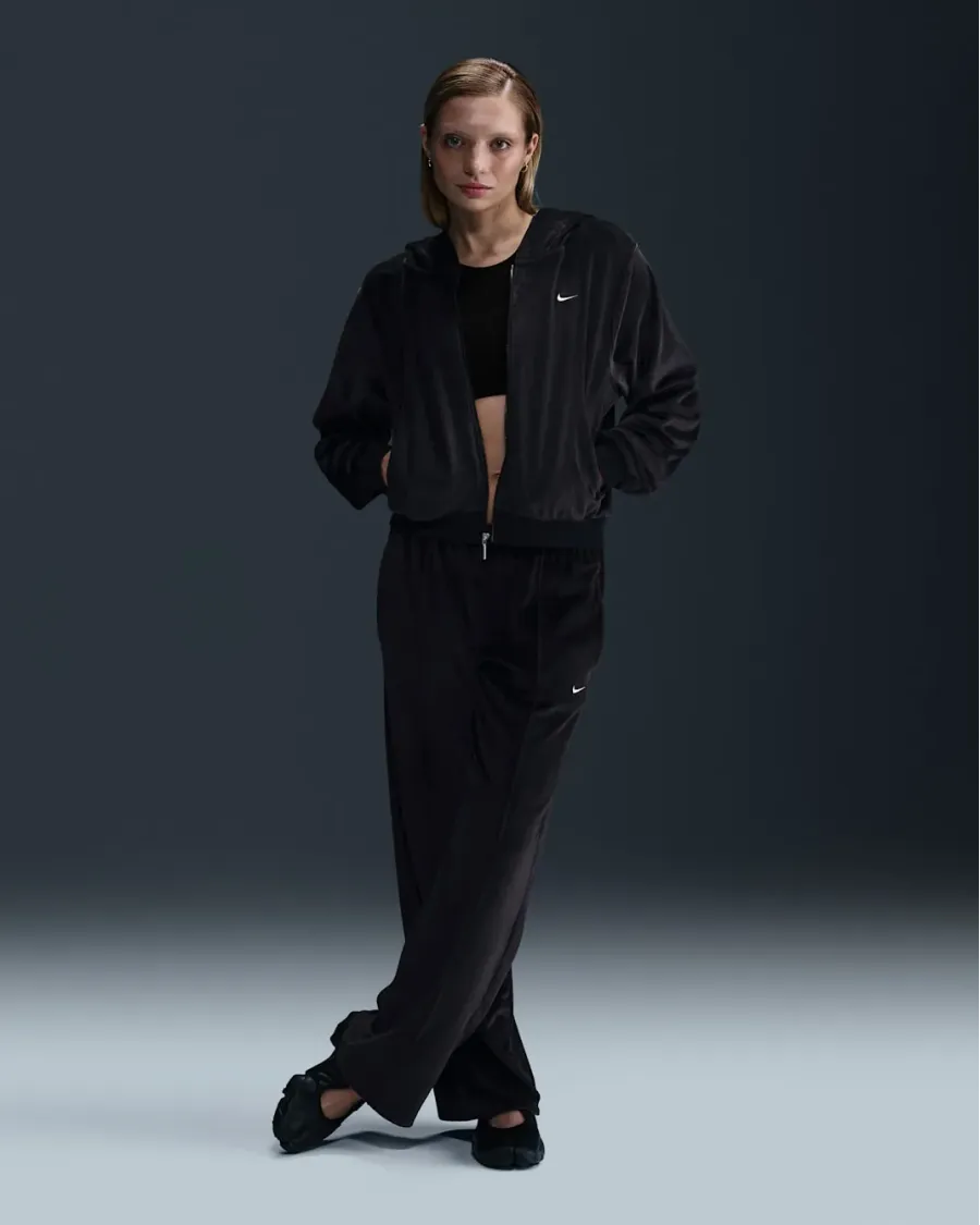 Кофта Nike Sportswear Chill Knit HJ0954-010