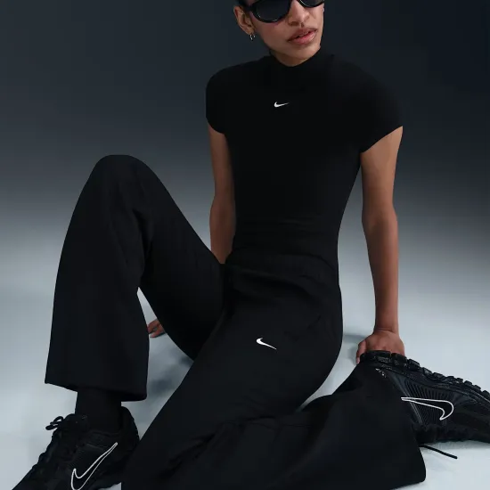Штани Nike Sportswear Windrunner HJ1016-010