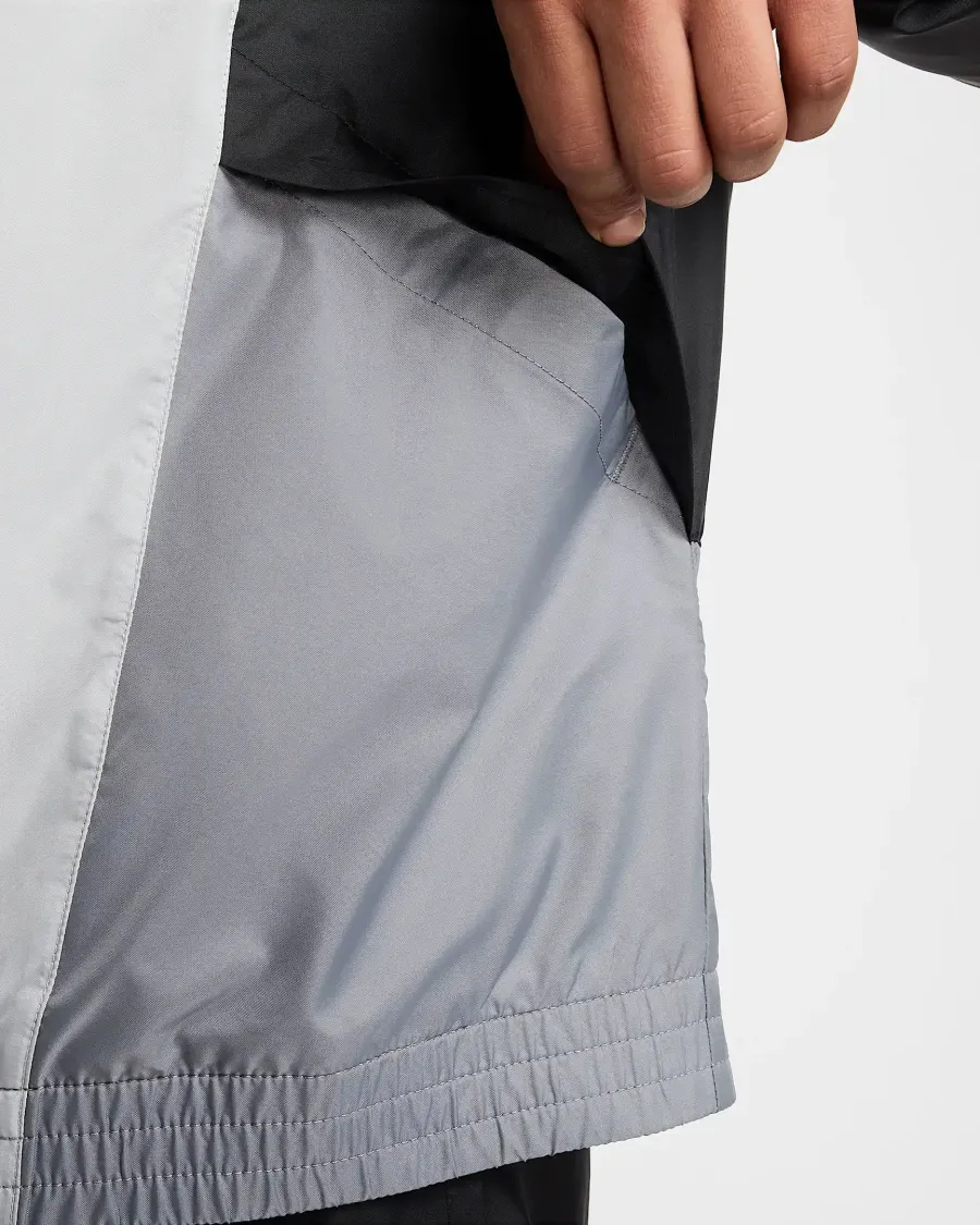 Спортивний костюм Nike Club Woven Track Suit HJ1985-010