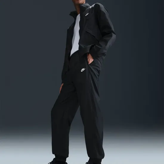 Спортивний костюм Nike Club Woven Track Suit HJ1985-011