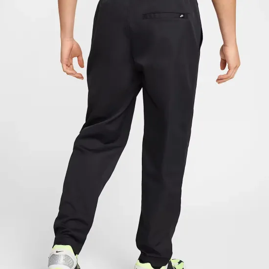 Штани Nike Club Woven Tapered HJ1997-010