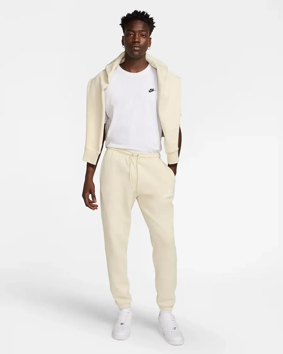 Штани Nike Club Fleece Trousers HJ2185-234