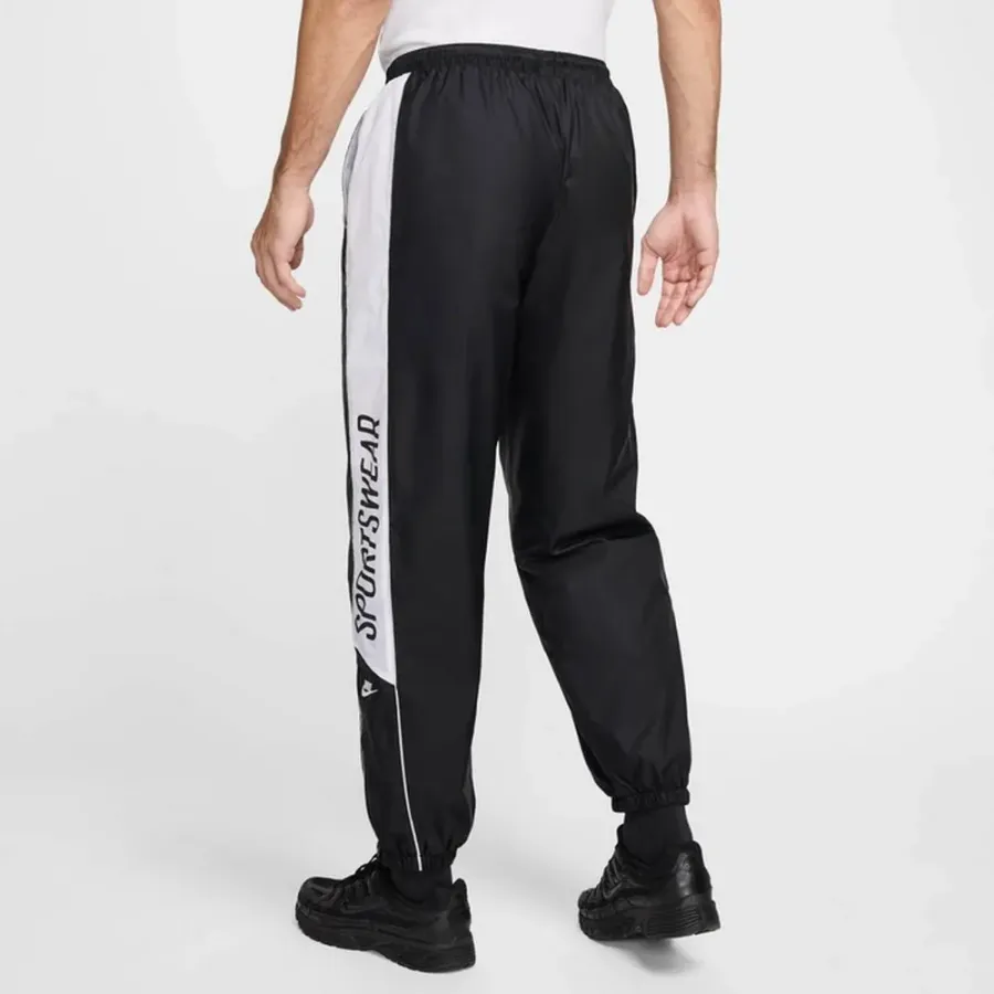 Штани Nike Club Woven Joggers HJ2244-010