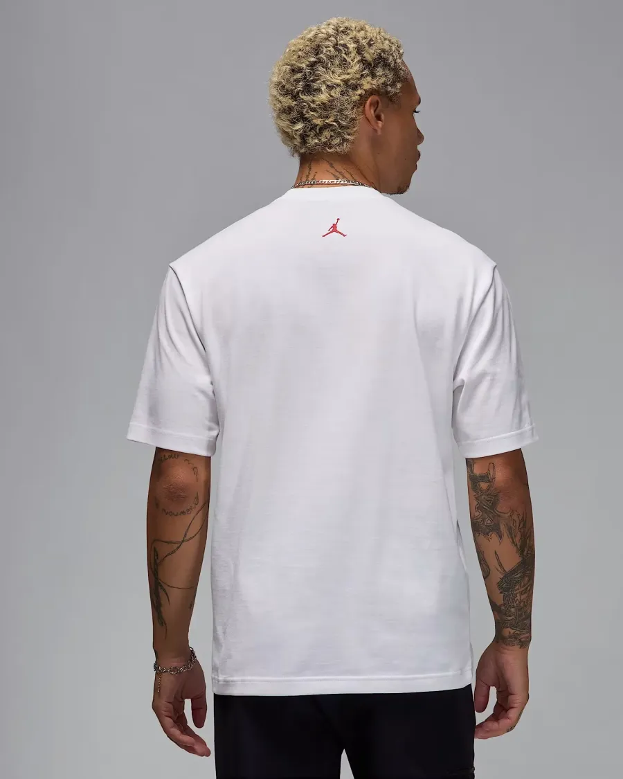 Футболка Nike Air Jordan Brand Sneaker Patch HJ2326-100
