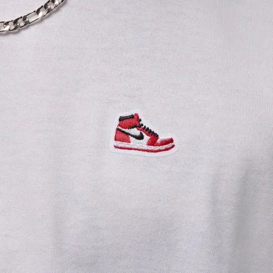 Футболка Nike Air Jordan Brand Sneaker Patch HJ2326-100