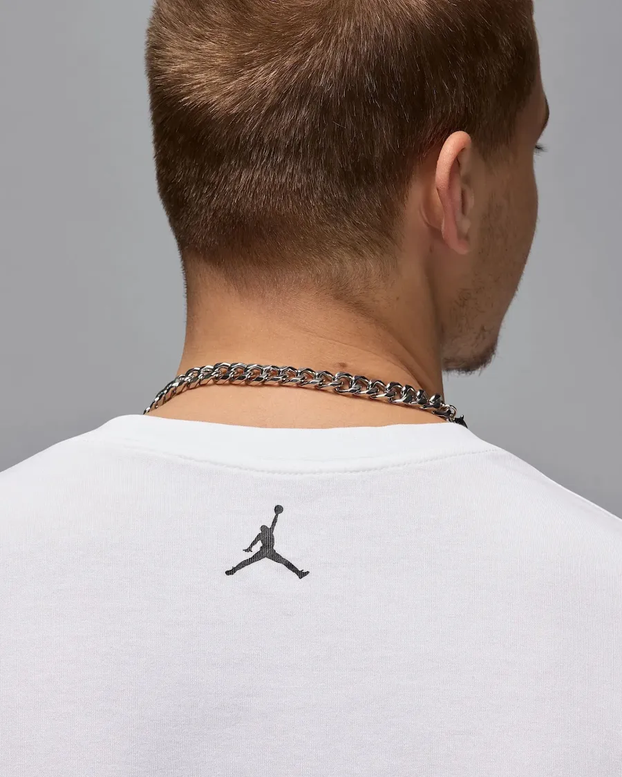 Футболка Nike Air Jordan Reissue HJ2356-100