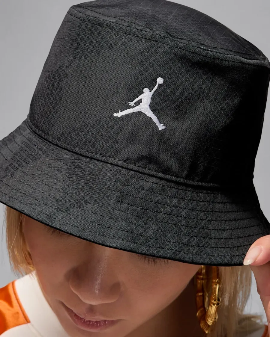 Панама Nike Air Jordan Apex Printed Bucket Hat HJ2448-045