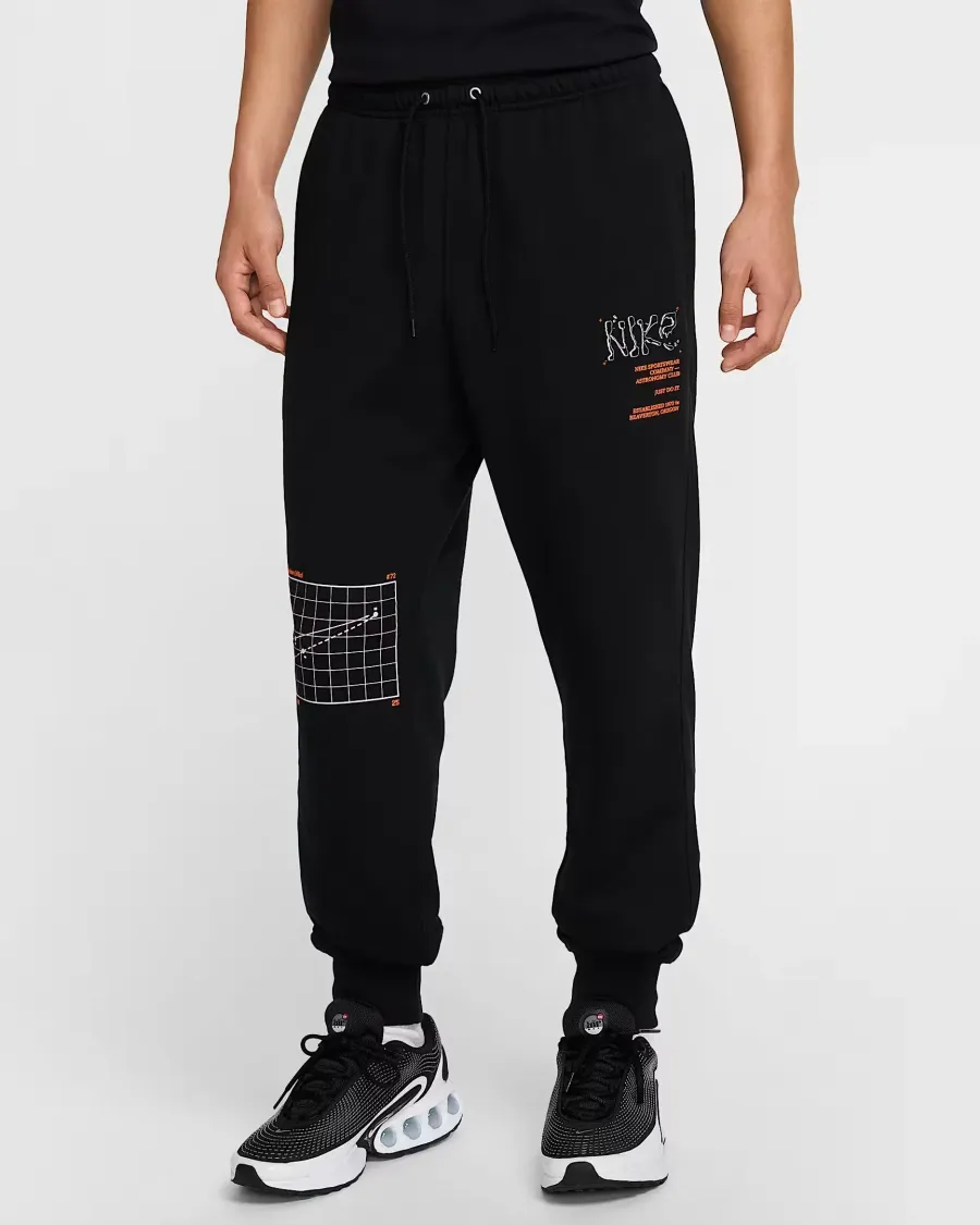 Штани Nike Club FT Jogger Moon GFX HJ2512-010