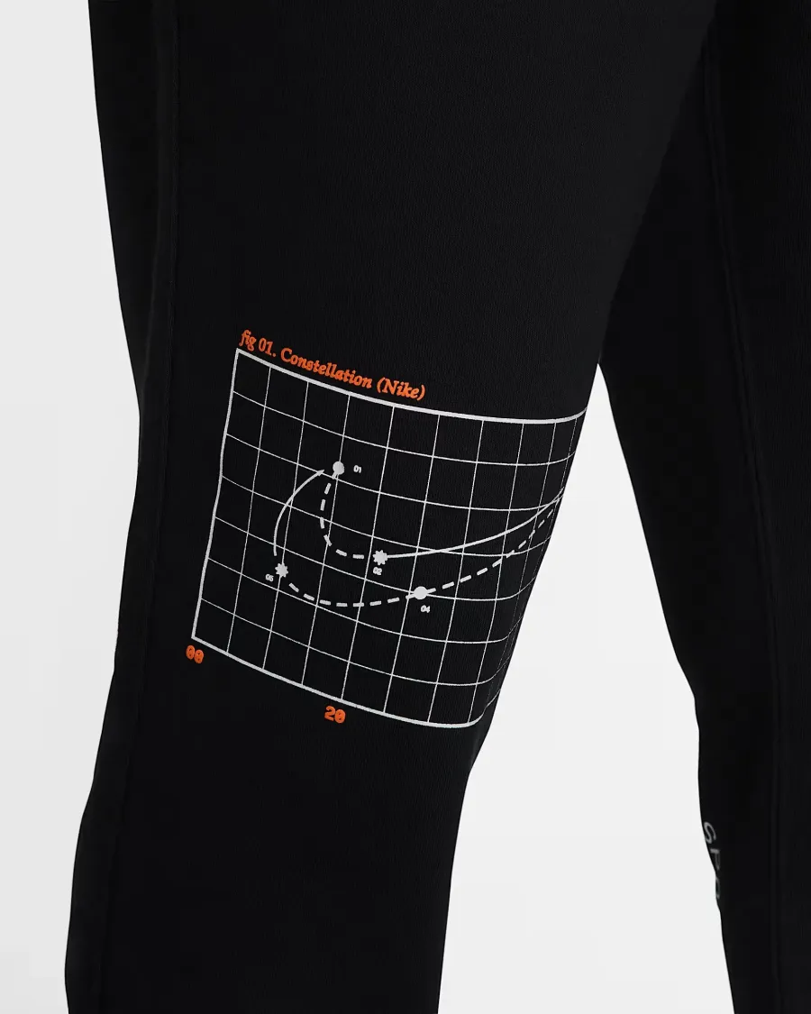 Штани Nike Club FT Jogger Moon GFX HJ2512-010