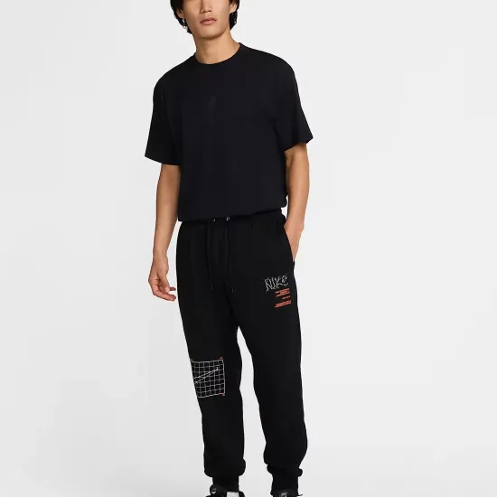 Штани Nike Club FT Jogger Moon GFX HJ2512-010
