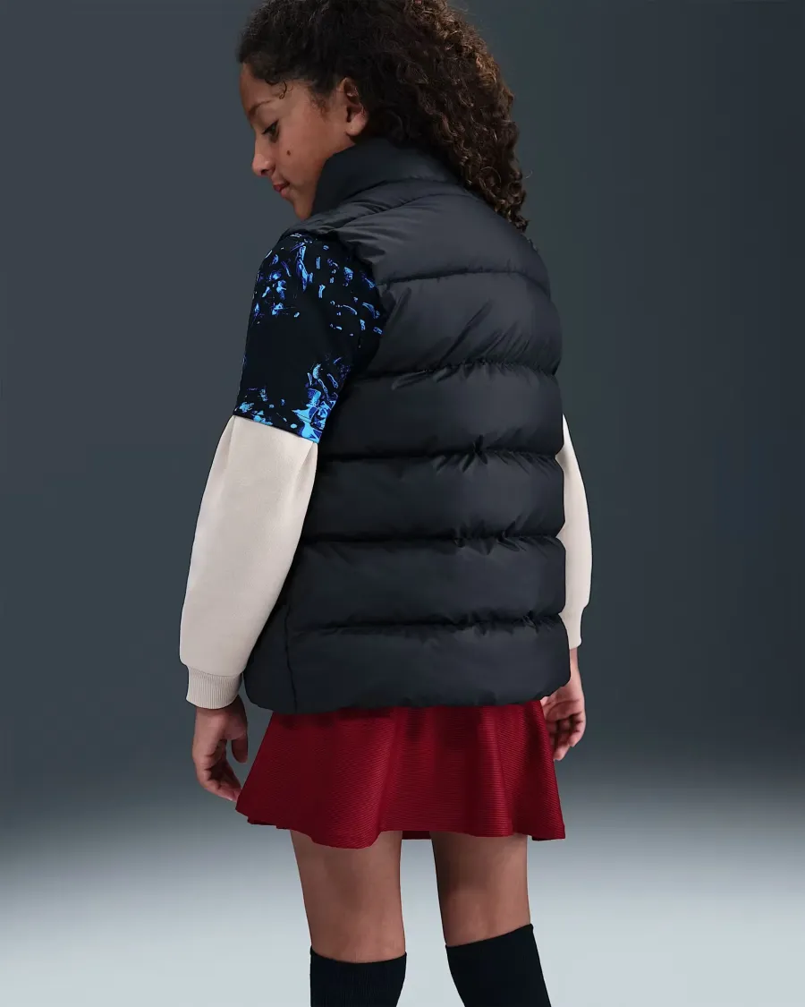 Жилетка Nike Sportswear All Day Play Therma-FIT Vest HJ2537-010