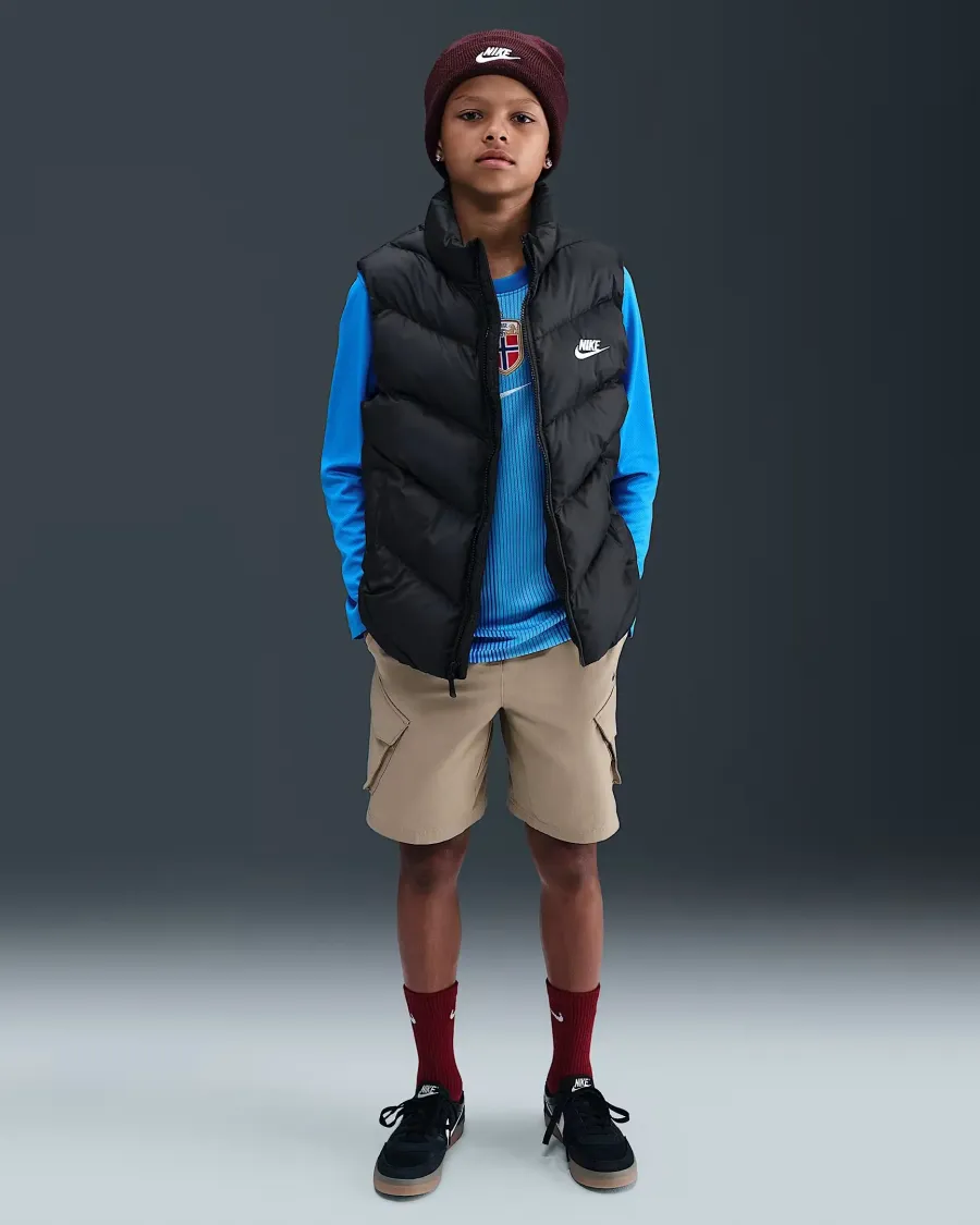 Жилетка Nike Sportswear All Day Play Therma-FIT Vest HJ2537-010