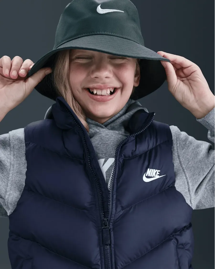 Жилетка Nike Sportswear All Day Play Therma-FIT Vest HJ2537-410