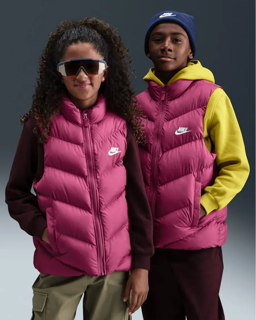 Жилетка Nike Sportswear All Day Play Therma-FIT Vest HJ2537-634