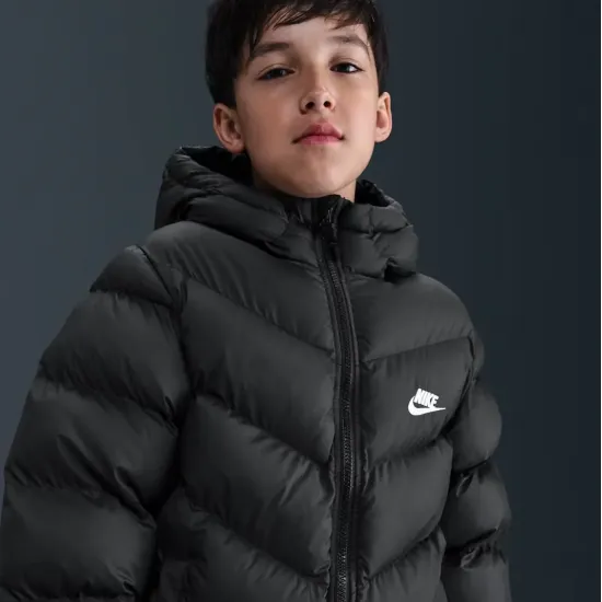 Куртка Nike Sportswear All Day Play Therma-FIT Puffer Mid HJ2722-010