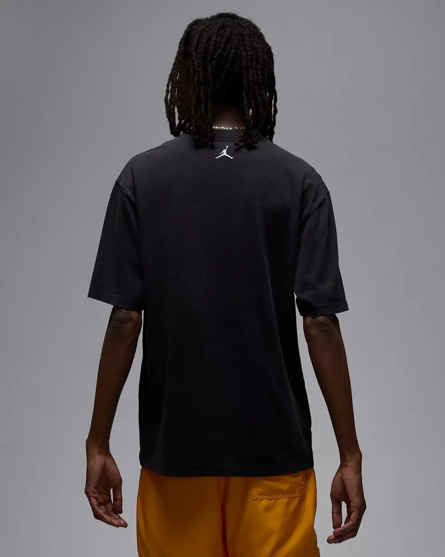 Футболка Nike Air Jordan Jamming Tee HJ2929-010