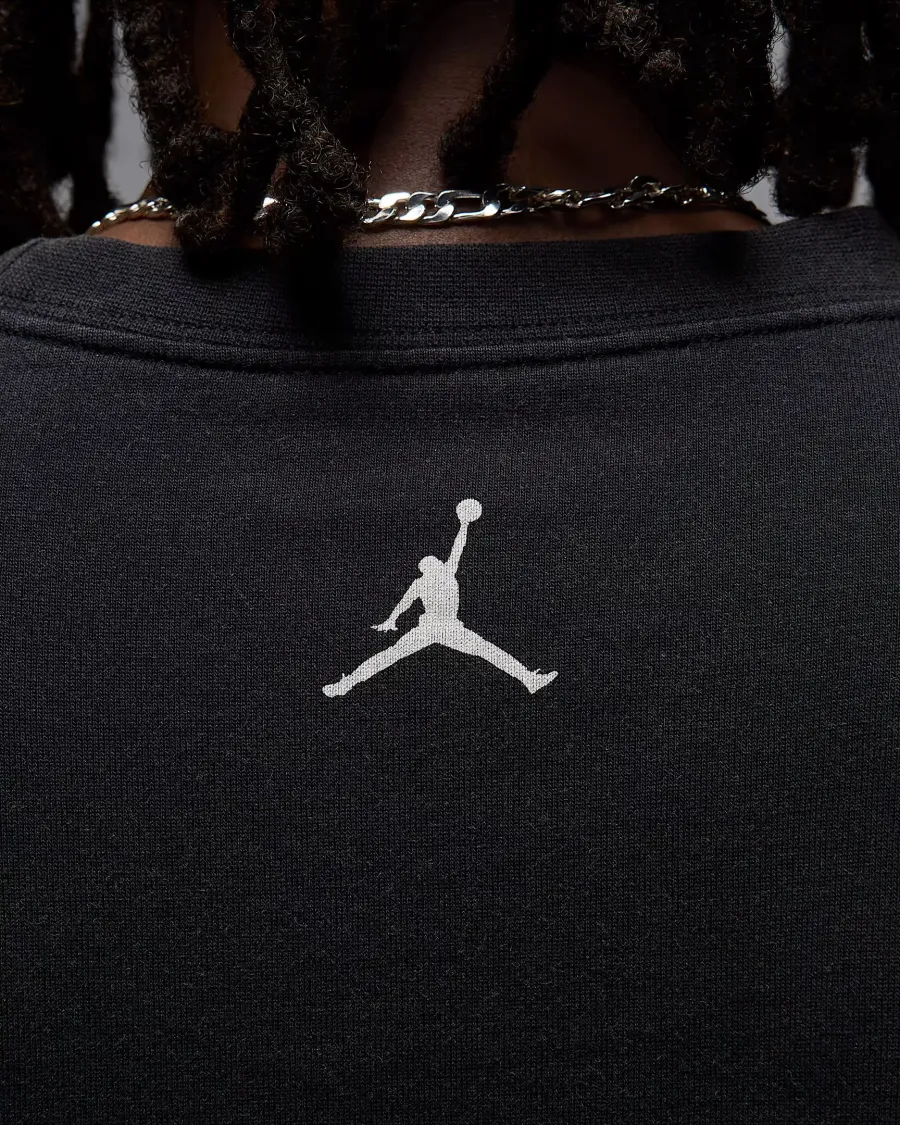 Футболка Nike Air Jordan Jamming Tee HJ2929-010