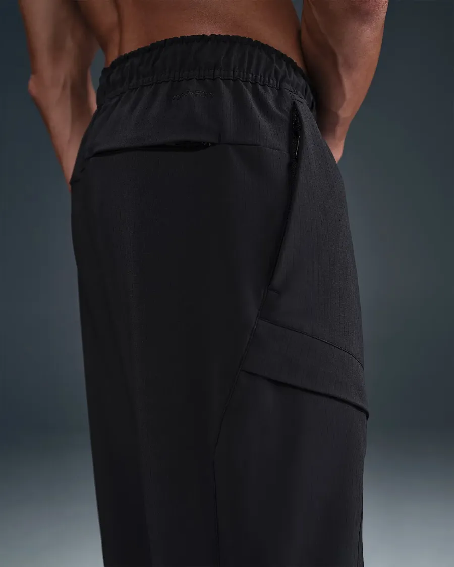 Штани Nike Unlimited Dri-FIT Versatile Cargo HJ3154-010