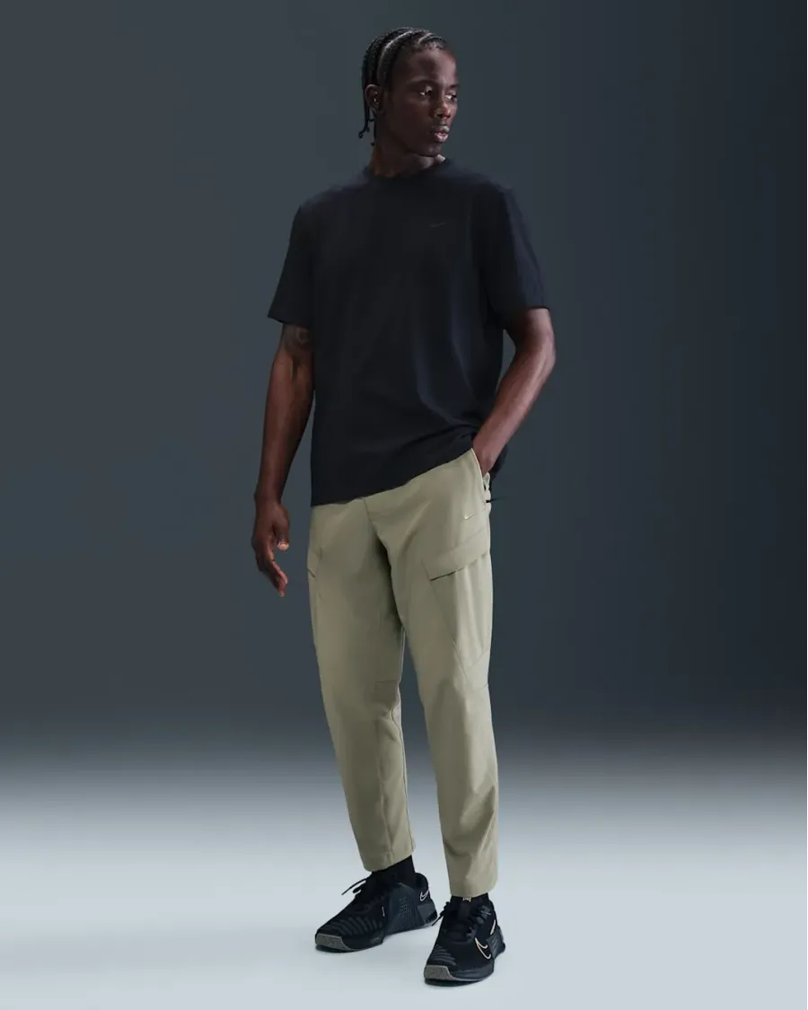 Штани Nike Unlimited Dri-FIT Versatile Cargo HJ3154-320