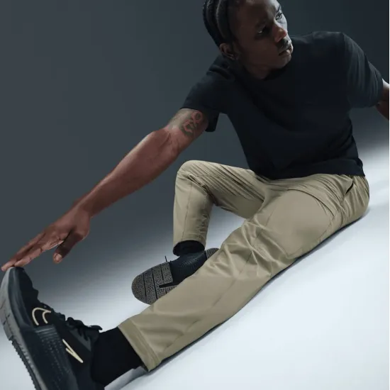 Штани Nike Unlimited Dri-FIT Versatile Cargo HJ3154-320