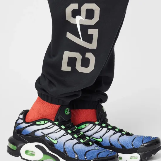 Штани Nike Sportswear Club Fleece Loose Trousers HJ3374-010