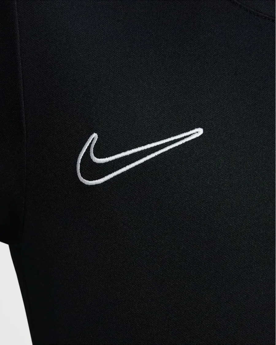 Футболка Nike Academy Dri-FIT HJ3716-010