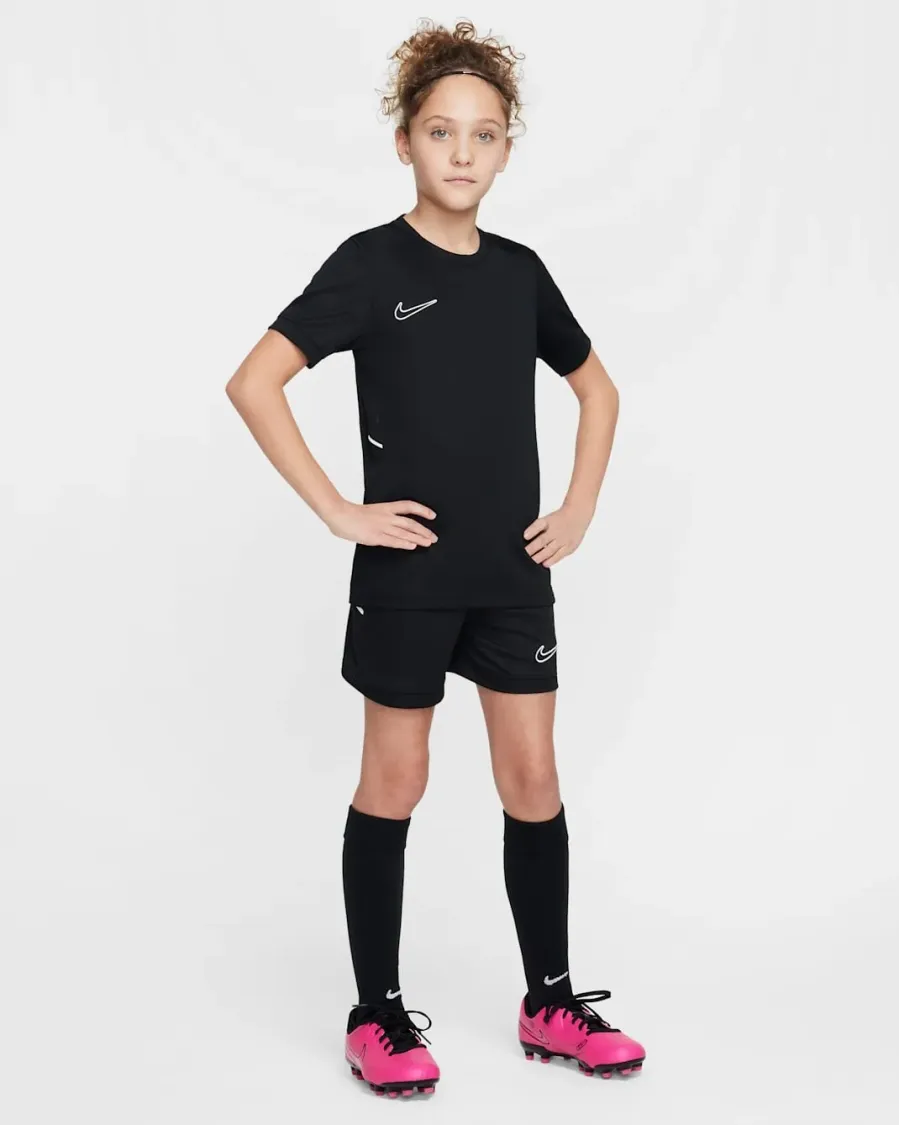 Футболка Nike Academy Dri-FIT HJ3716-010
