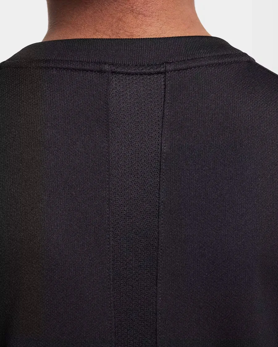 Футболка Nike Multi Dri-FIT HJ3743-010