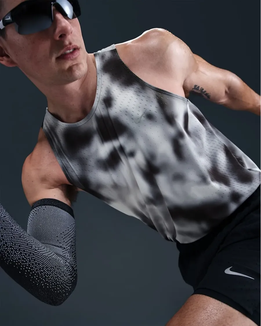 Майка Nike Running Division Breathe HJ4146-010