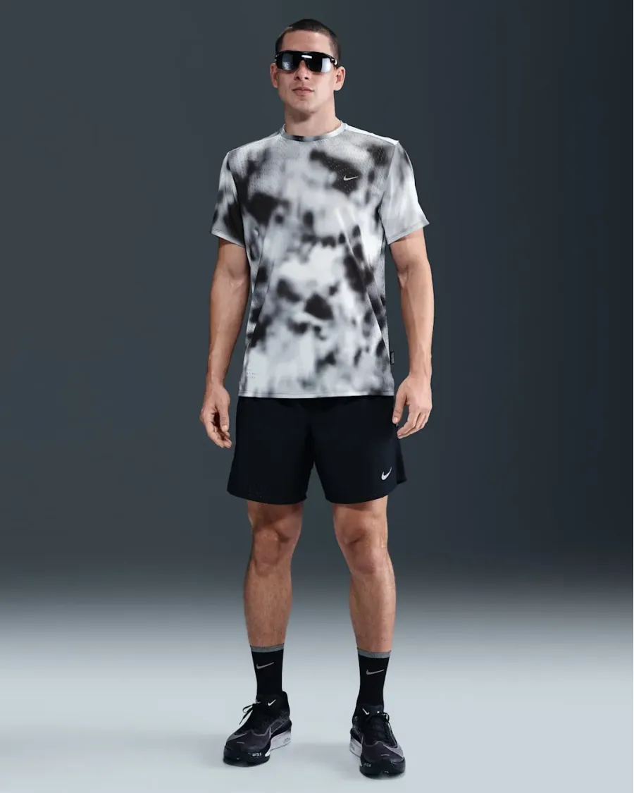 Футболка Nike Running Division Breathe HJ4148-010