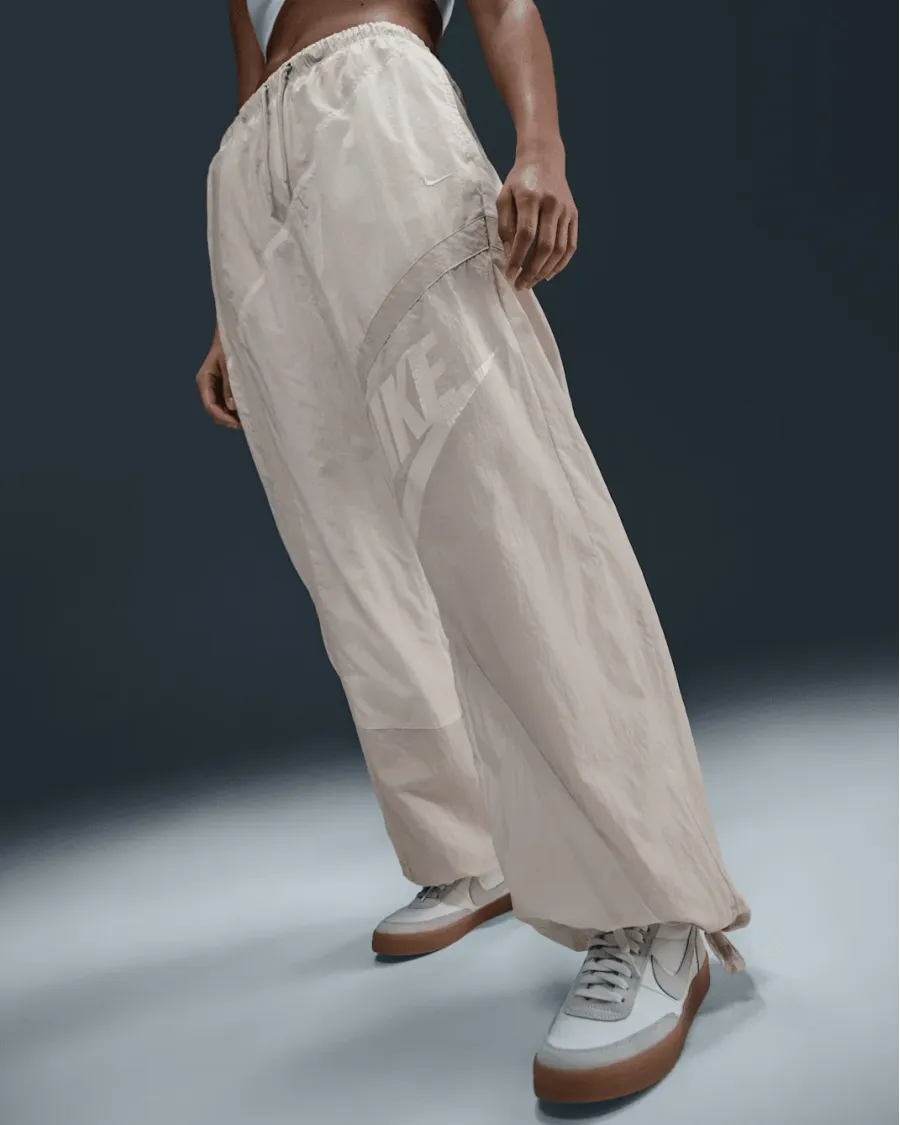 Штани Nike Sportswear Mid-Rise Loose Woven Open-Hem Trousers HJ4178-133