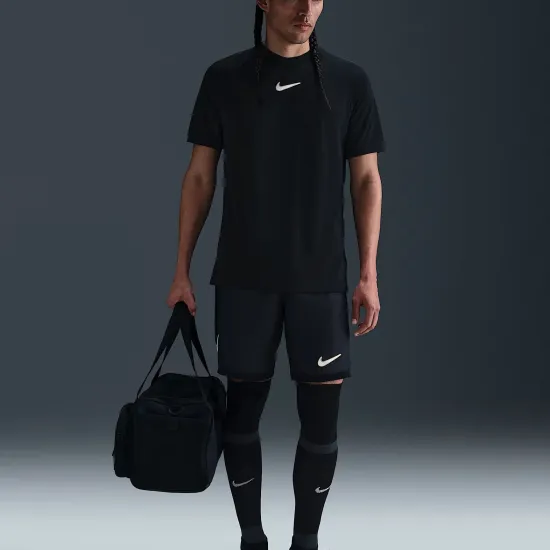 Футболка Nike Academy Dri-FIT HJ4243-010