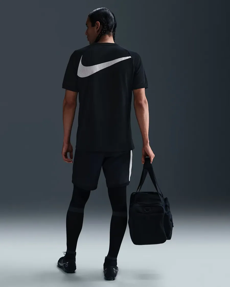 Футболка Nike Academy Dri-FIT HJ4243-010