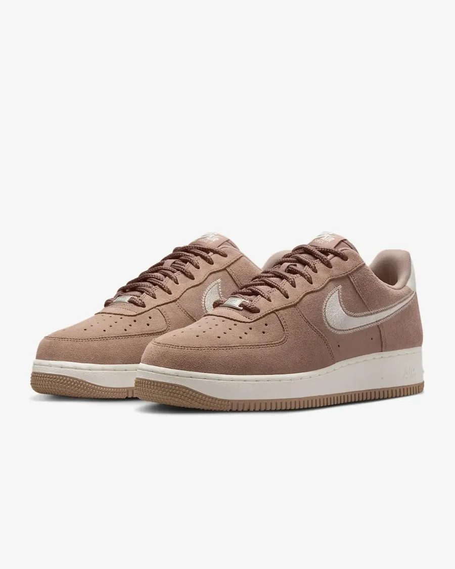 Кросівки Nike Air Force 1 '07 LV8 HJ4465-200