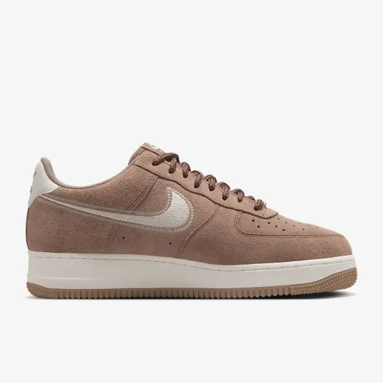 Кросівки Nike Air Force 1 '07 LV8 HJ4465-200